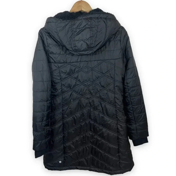 Zella  Longline Quilted Recycled Polyester Jacket - Picture 10 of 13